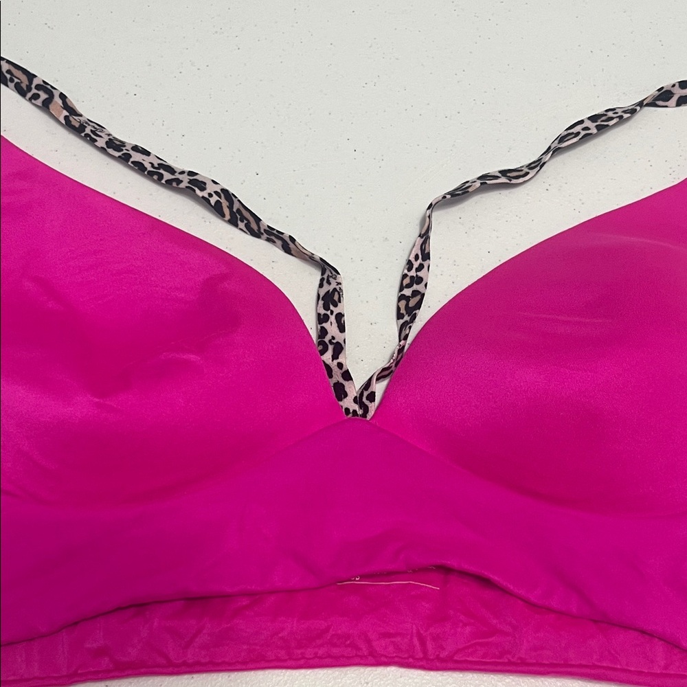 PINK Victoria's Secret Fuchsia Bra with Leopard Accents